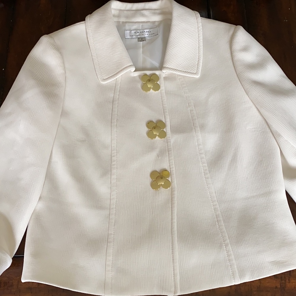 Tahari ASL White Cropped Blazer